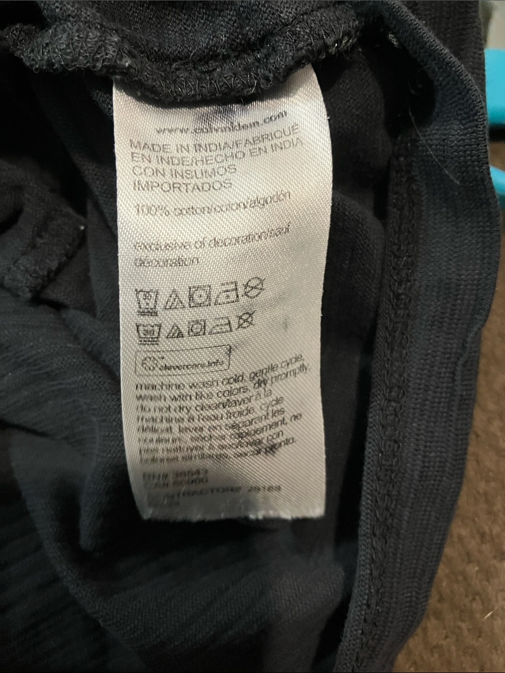 Calvin Klein Men’s Two-Tone V-Neck Tee - Black & Gray - Picture 4 of 9